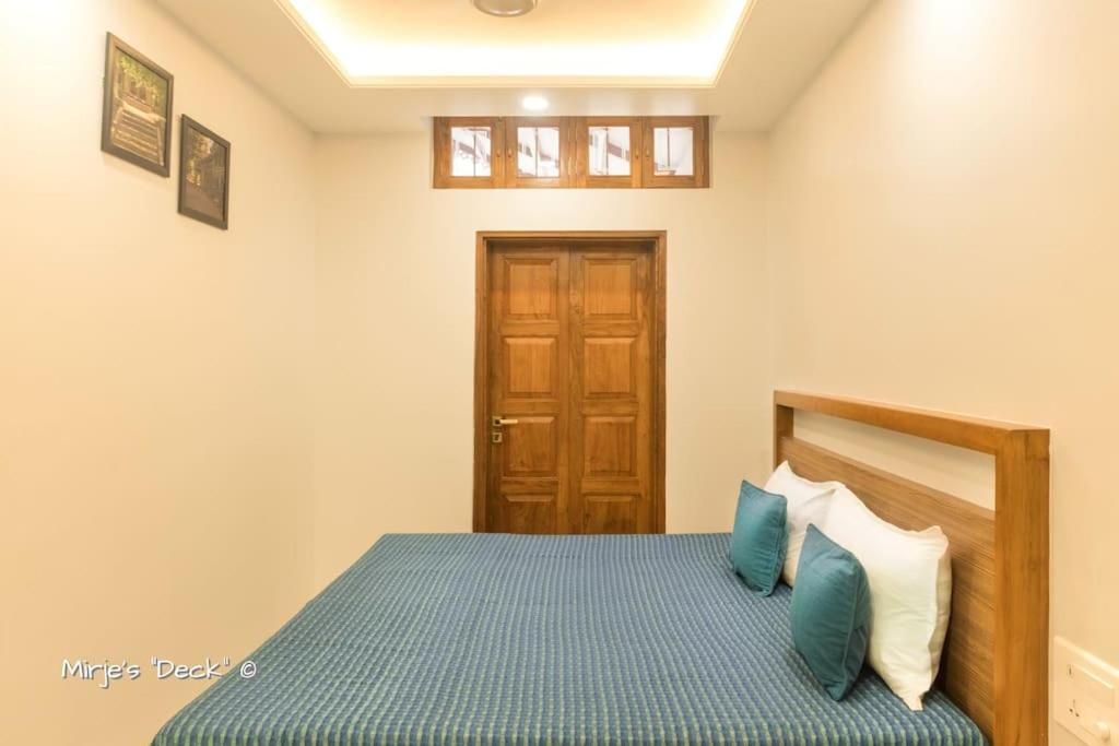 Mirje'S Deck - Homestay - Family Rooms Kolhapur Bagian luar foto